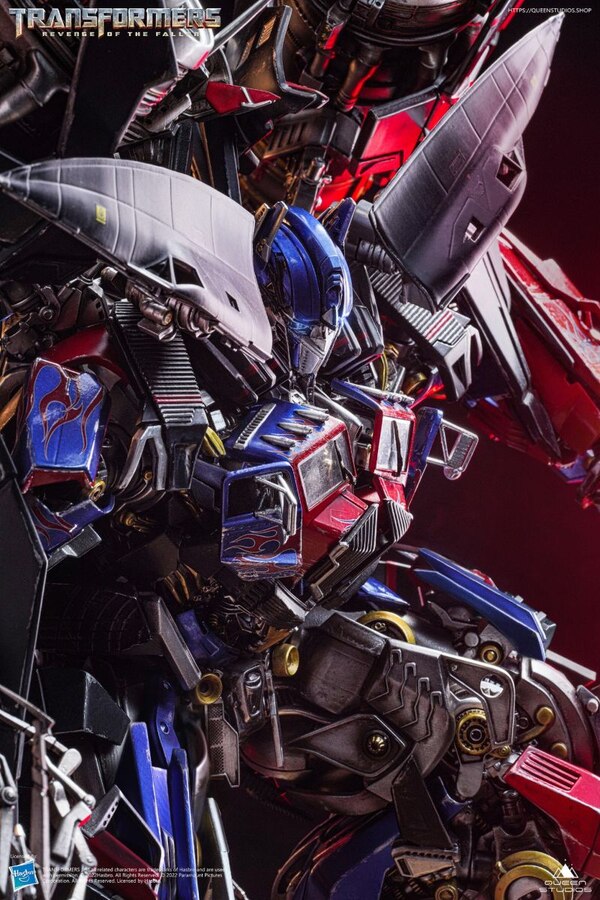 Queen Studios Jetpower Optimus Prime VS Megatron Statue  Image  (13 of 33)